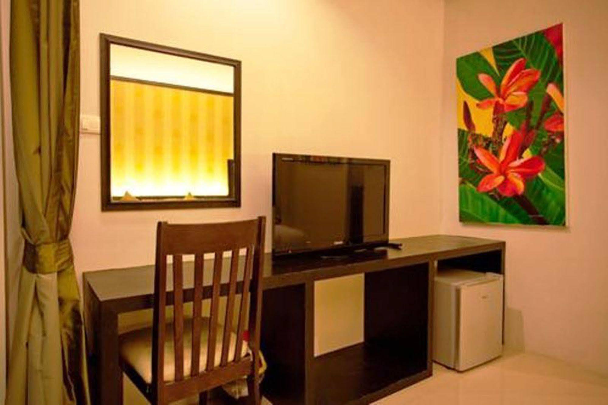 Kata Green Beach Hotel Luaran gambar