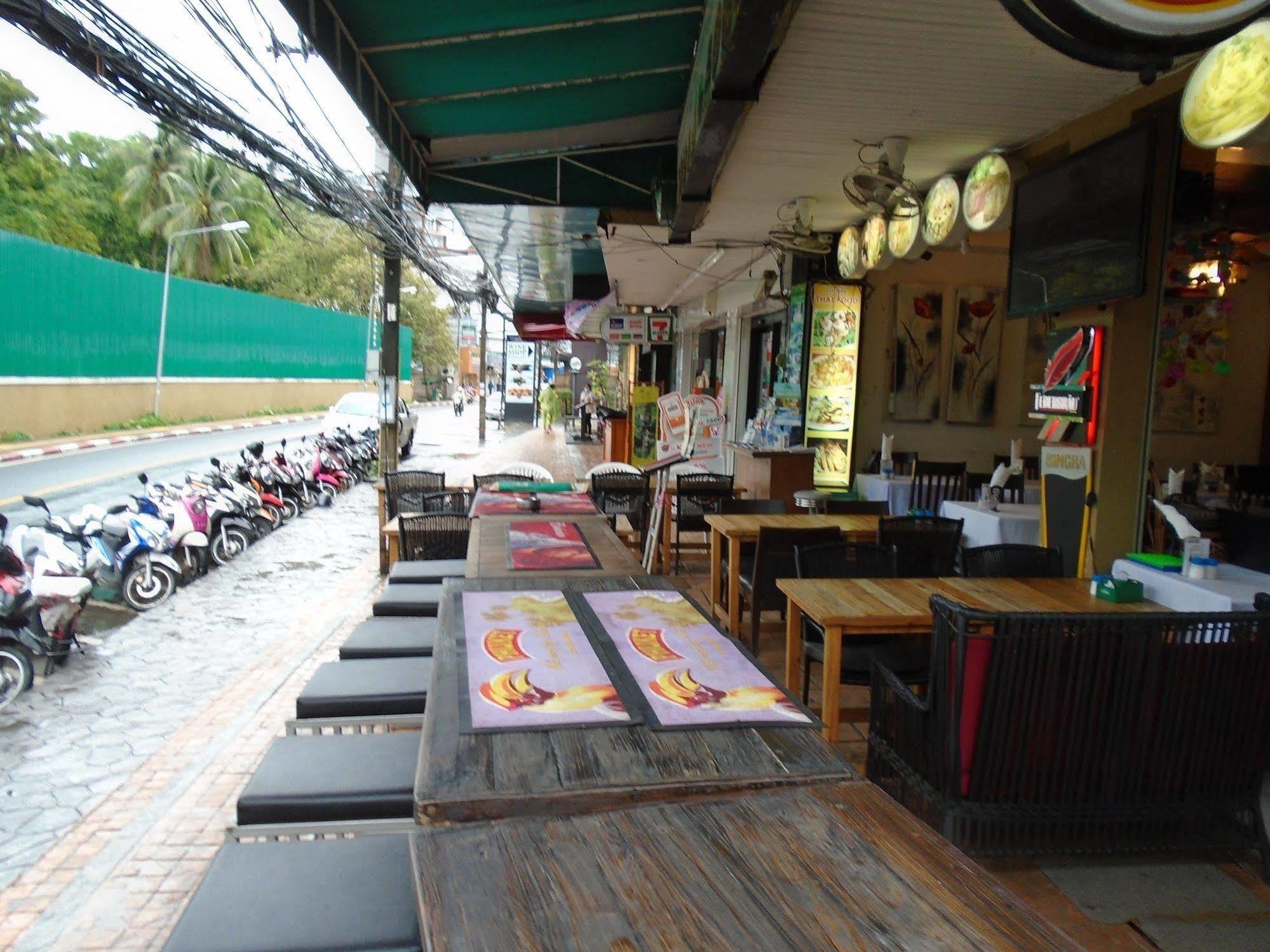 Kata Green Beach Hotel Luaran gambar