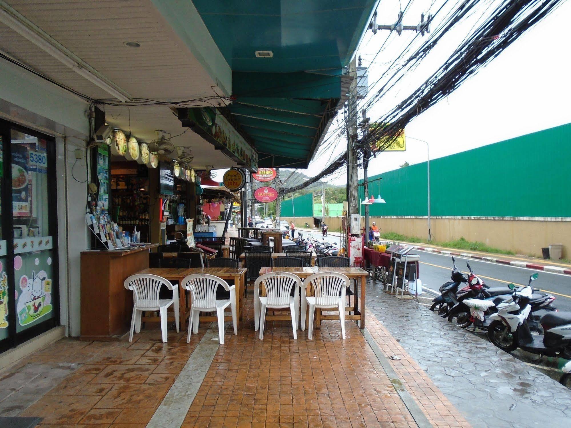 Kata Green Beach Hotel Luaran gambar